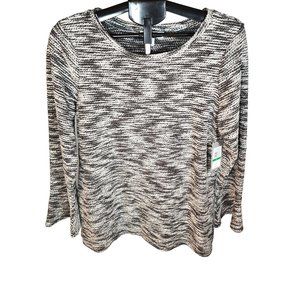 Chaus Black And White Scoop Neck Pull Over Sweater With Flare Sleeves. Size L.